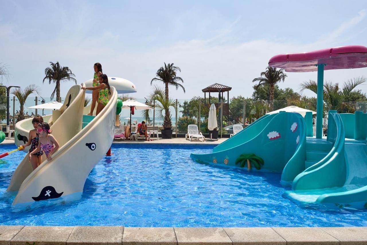Sara Blu Apartment Spa And Pool Beach Resort Mamaia Kültér fotó